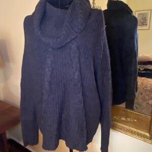 Cozy dark gray cowl Turtleneck Sweater